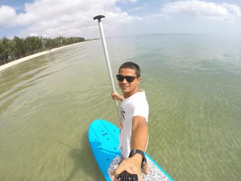SUP（スタンドアップパドル）——湖・海で立って漕ぐ、水上の「ただ漕ぐだけ」